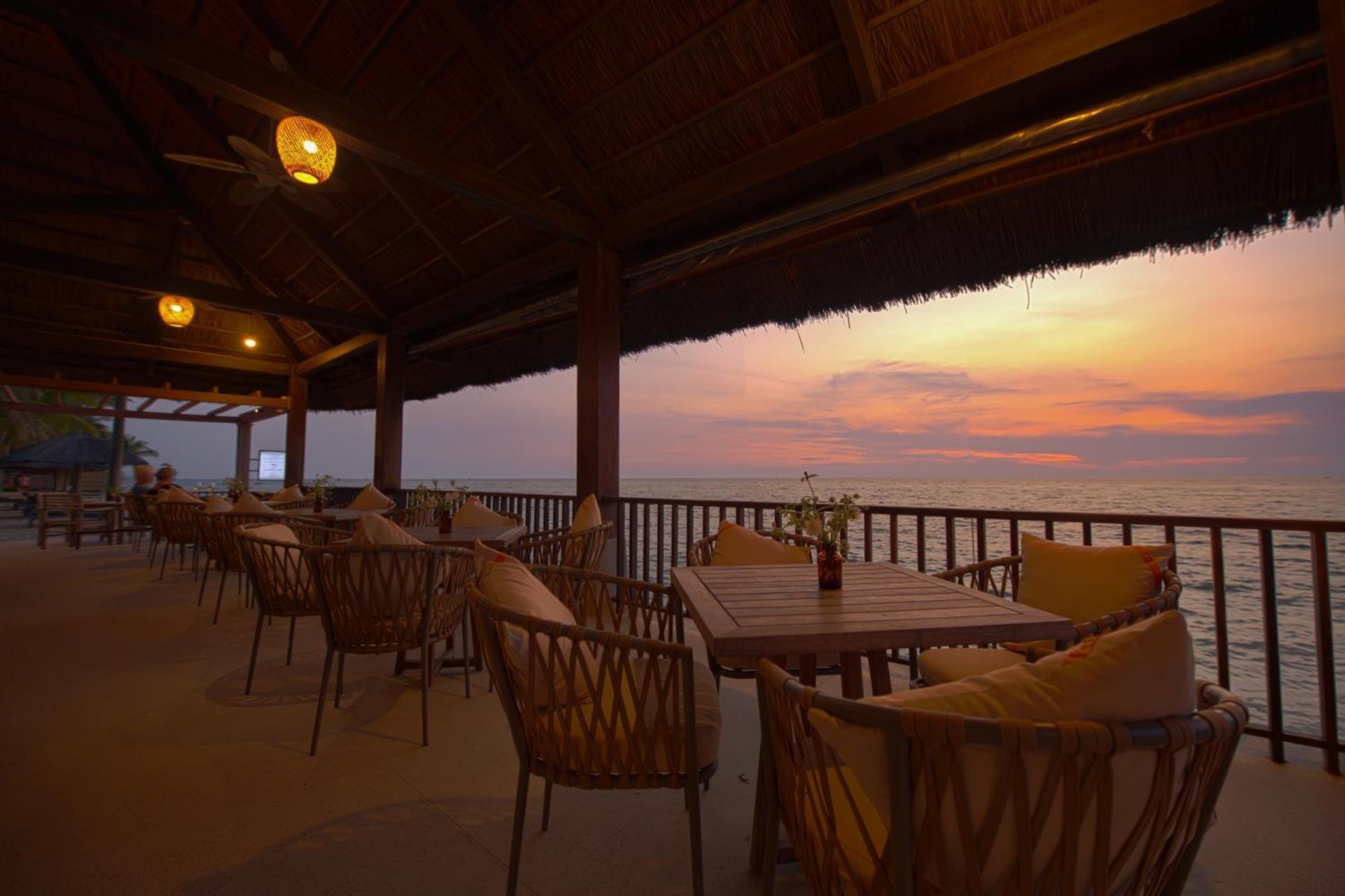 Famiana Resort & Spa - Breakfast Is Served As Brunch 6Am30 To 1Pm Duong Dong Exterior foto