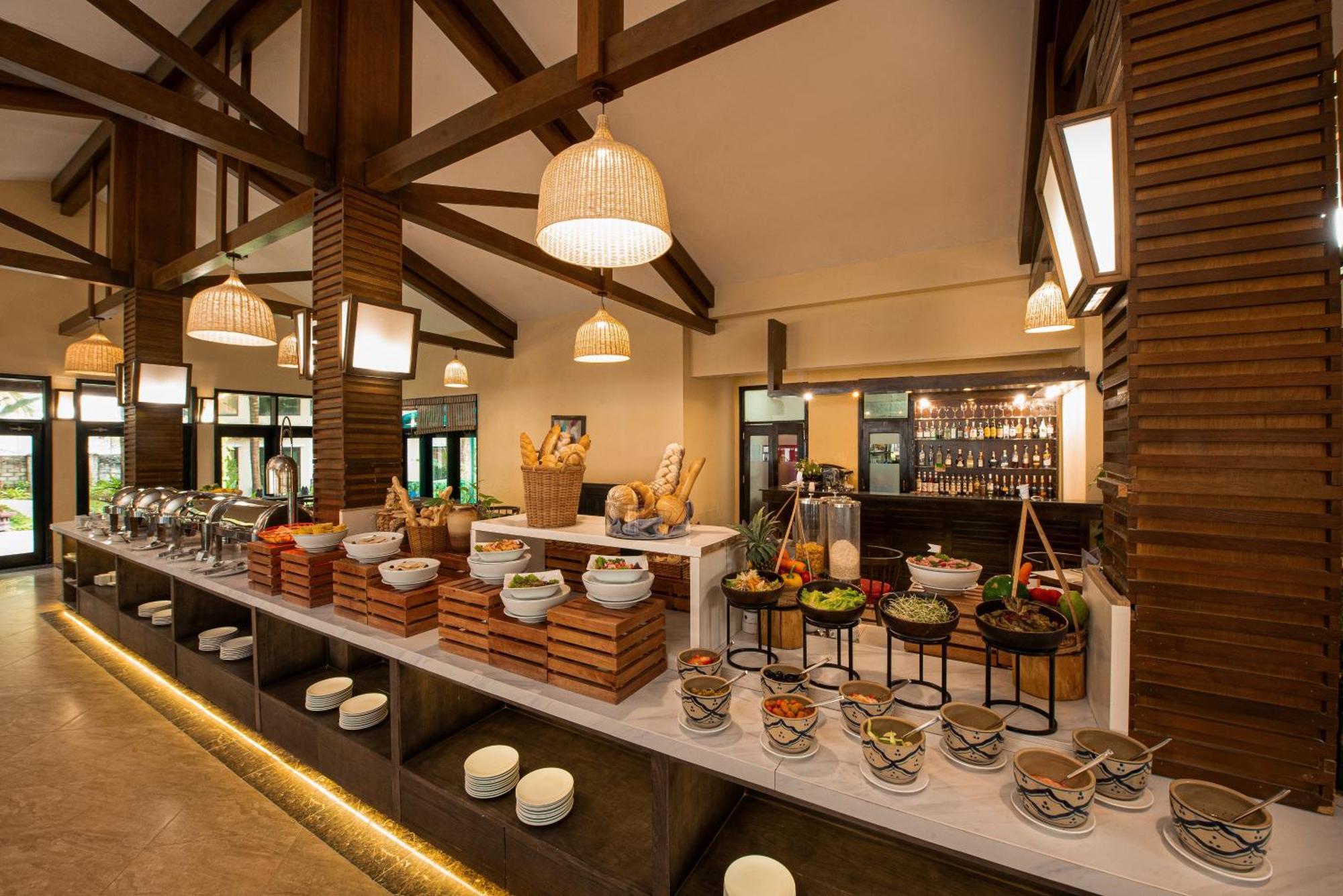 Famiana Resort & Spa - Breakfast Is Served As Brunch 6Am30 To 1Pm Duong Dong Exterior foto
