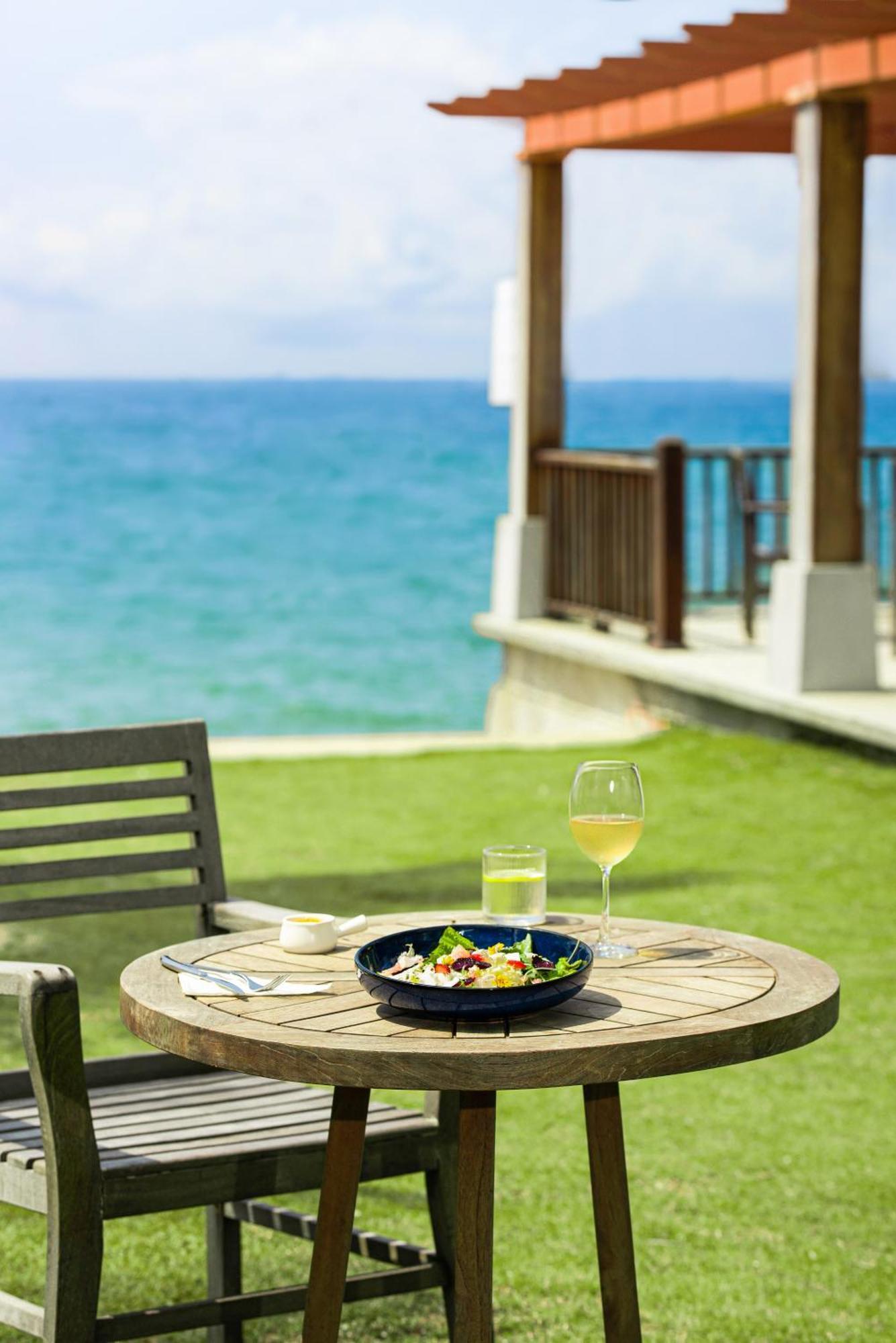 Famiana Resort & Spa - Breakfast Is Served As Brunch 6Am30 To 1Pm Duong Dong Exterior foto